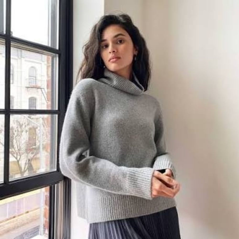 Wilfred Jara Cashmere Sweater